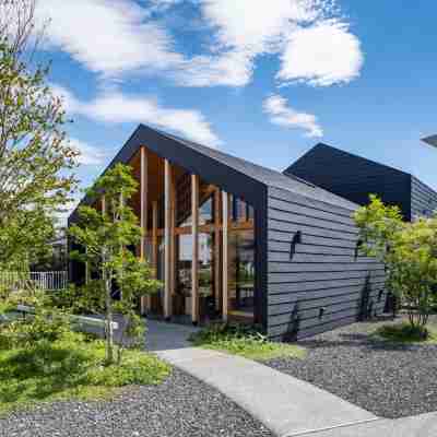 富士山リトリートMUKUten舎 富士宮 MtFuji Retreat MUKUtensha Fujinomiya natural wood retreat hotel Hotel Exterior