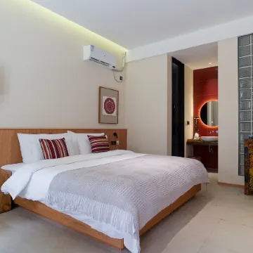 Pingwu Long'an Chinese Inn