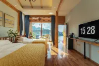 Tengchong Xin'an Lake View Hot Spring Inn (Heshun Ancient Town Branch) - ที่มีบาร์