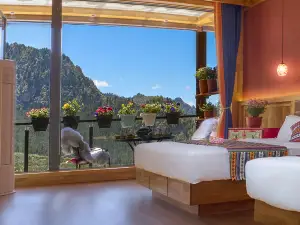 Popular Vacation Homes in Diebu