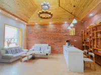 Daocheng Yading starry sky  hotel