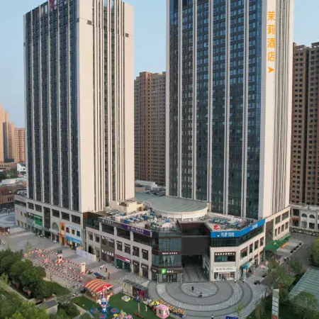 Jasmine Homestay (Xinxiang Baolong Plaza)