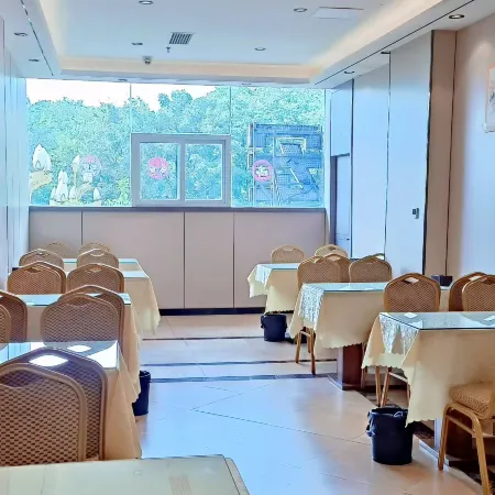 Honghui Hotel