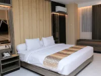 Eno Front One Hotel Semarang Hotels in East Semarang