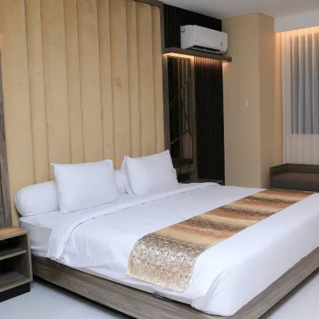 Eno Front One Hotel Semarang