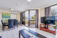 Olympus Beachfront Apartments Hotels in Surfers Paradise