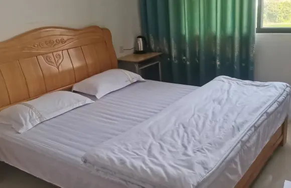 東蘭坡豪坡濤民宿