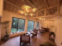 Cloud-Veiled Mountain Realm Retreat, Lishui Songyang