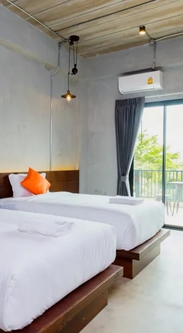 ห้อง VIP ระเบียงกว้างเตียงคู่