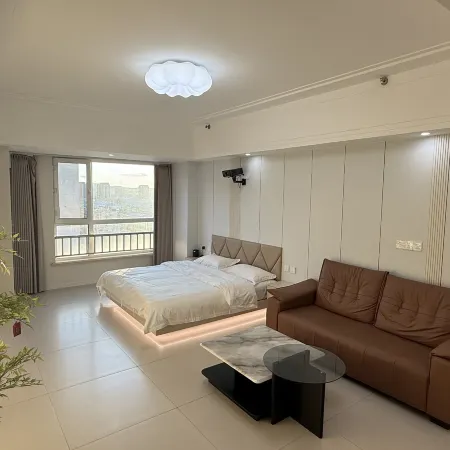 Three Bears Smart Apartment (Wanda Plaza)