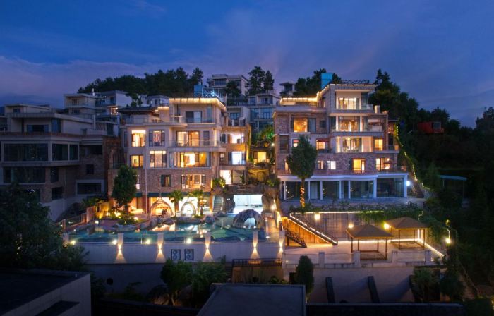 Twin Stay · Wubanshan Swimming Pool Resort Hotel