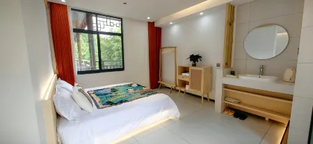 Dongzhi Songlin Farm Farm Stay Отели рядом с достопримечательностью «Longquan Cherry Blossom Town»