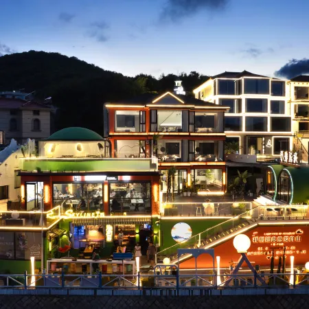 Tianya.Skyline Seaview Designer Homestay (Putuo Mountain Airport Wushitang Branch)
