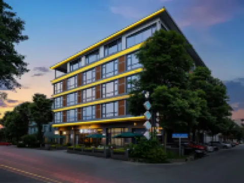 Qingcheng Mountain Wuyou Yuanzi Hot Spring Hotel (Qingcheng Mountain High speed Railway Station) Hotels near Mount Qingcheng