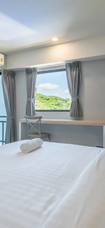 ห้องซูพีเรียร์ เตียงใหญ่ 1 เตียง