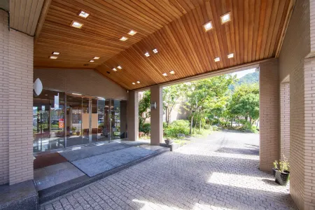 Yufuin Hotel Shuhokan