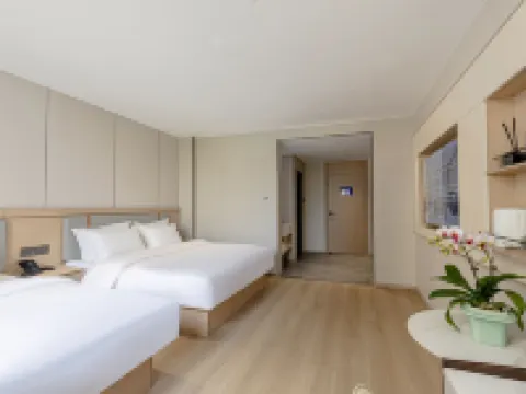 Super 8 Select Hotel (Yuxian Jianshe Avenue Branch) Hotéis em Yu County