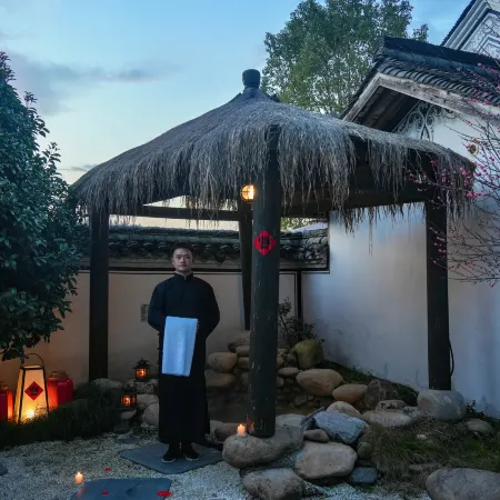 Wuyi Jingyuan DEEFLY Wangjing Hot Spring Hotel