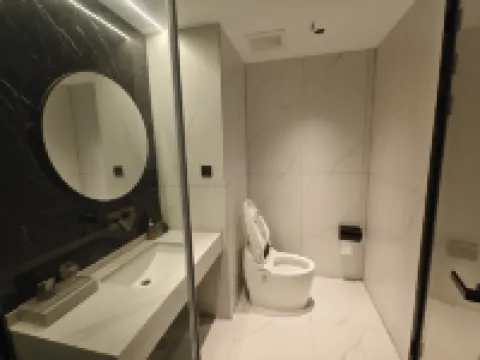 Tongqiu Four Seasons Hot Spring Holiday Hotel Hotels in Fugou