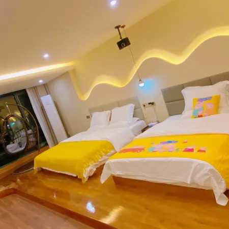 Mid-Mountain Cloud Leisure · Life Mountain View Resort Inn (Heishui County Branch)