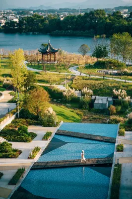 Hyatt Regency Huangshan Hengjiangwan Hotel a North High Speed Railway Station