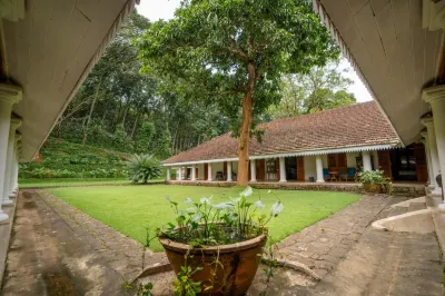 Clodagh Manor House by Seven Angels Отели рядом с достопримечательностью «Hunasfalls Waterfall»