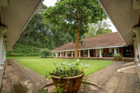 Clodagh Manor House by Seven Angels Отели рядом с достопримечательностью «Sri Muthumari Amman Kovil»