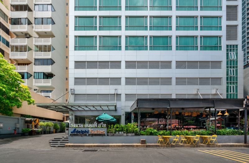 Adelphi Suites Bangkok