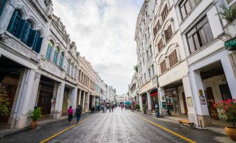 Yishang Plus Hotel (Haikou Friendship Sunshine City Guomao Center Branch)