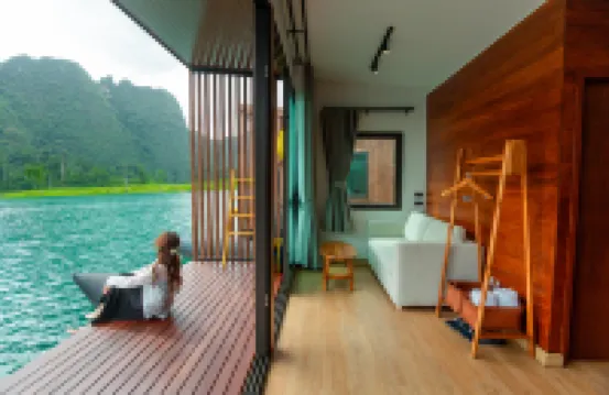 360° issara Floating Resort โรงแรมใกล้เขื่อนเชี่ยวหลาน