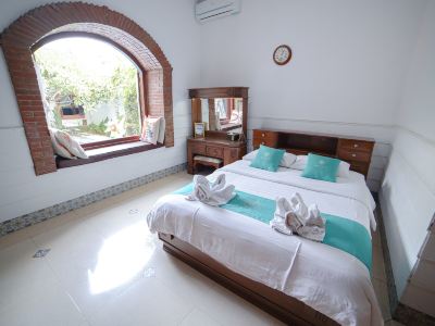 Ubu Villa Balirejo - Tropical Ethnic