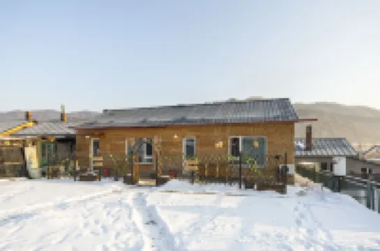 Floral Hotel·Jiushiba Hotel（Russian Style Town Store）