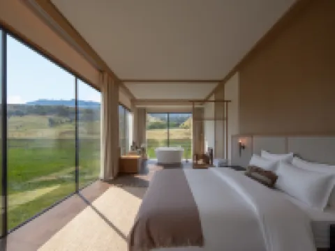 Trip.com Group Country Retreats (Nalati Spruce Hidden Lodge Joint Resort) Hoteles en Xinyuan