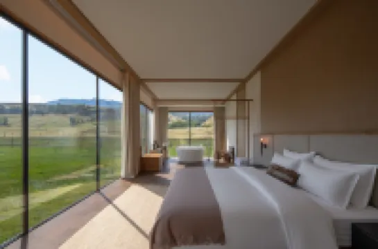 Trip.com Group Country Retreats (Nalati Spruce Hidden Lodge Joint Resort)