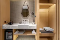 Atour Hotel Nanjing East Road, Shanghai on the Bund