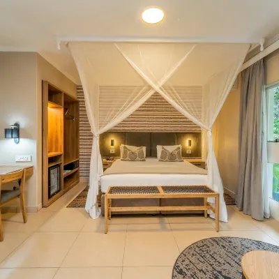 Cresta Sprayview Hotel Hotels near Victoria Falls Railway Station