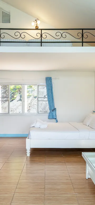 วิลล่า (สระว่ายน้ำส่วนตัว)