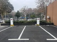 ユーフリーホテル インターナショナルホテル（九江火車站国際アウトレット） - 駐車場