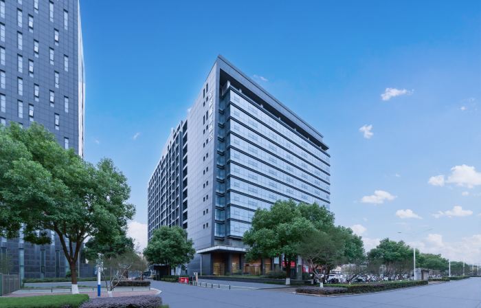 Ma'anshan East Station Nanjing Jialong Hotel
