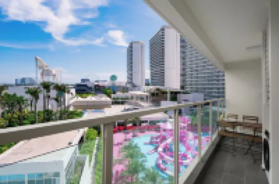 Ithaka Silver Beach x Changxiangsi Seaview Family Hotel