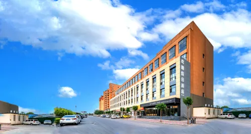 Huanpeng Holiday Hotel
