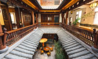Floral Hotel· Honghe Jianshui Xushengyuan Boutique Hotel (Jianshui Ancient City Branch)