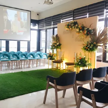 Eightin Hotel Sudirman Jakarta