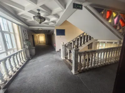 Jin Xin  Business Hotel Hôtels à : 