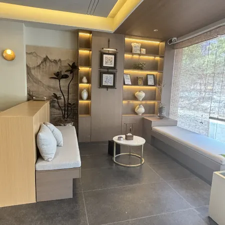 Boya Meisu Hotel (Bozhou Weiwu Square)