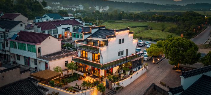 Jiuhuashan Jiaxuan Village (Tourist Service Center Store) Hotels in Qingyang