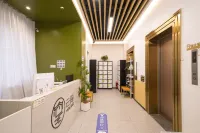 Yujian hostel（The Bund Nanjing Road Branch） - Hostels