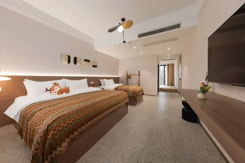Floral Hotel · Bengbu Sanzhi Xiaolu Hotel