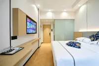 Xianggui Smart Audio-Visual Hotel (Guilin North High-Speed Rail Station Branch) - New