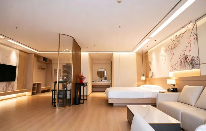 Lanyun Yixian Holiday Spa Hotel (Jinzhou Yixian Station Branch)
